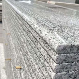 咸阳芝麻白楼梯踏步 花岗岩楼梯板材