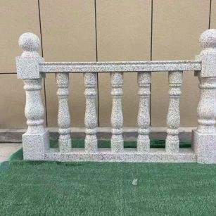 咸阳芝麻白阳台栏杆 花岗岩栏杆