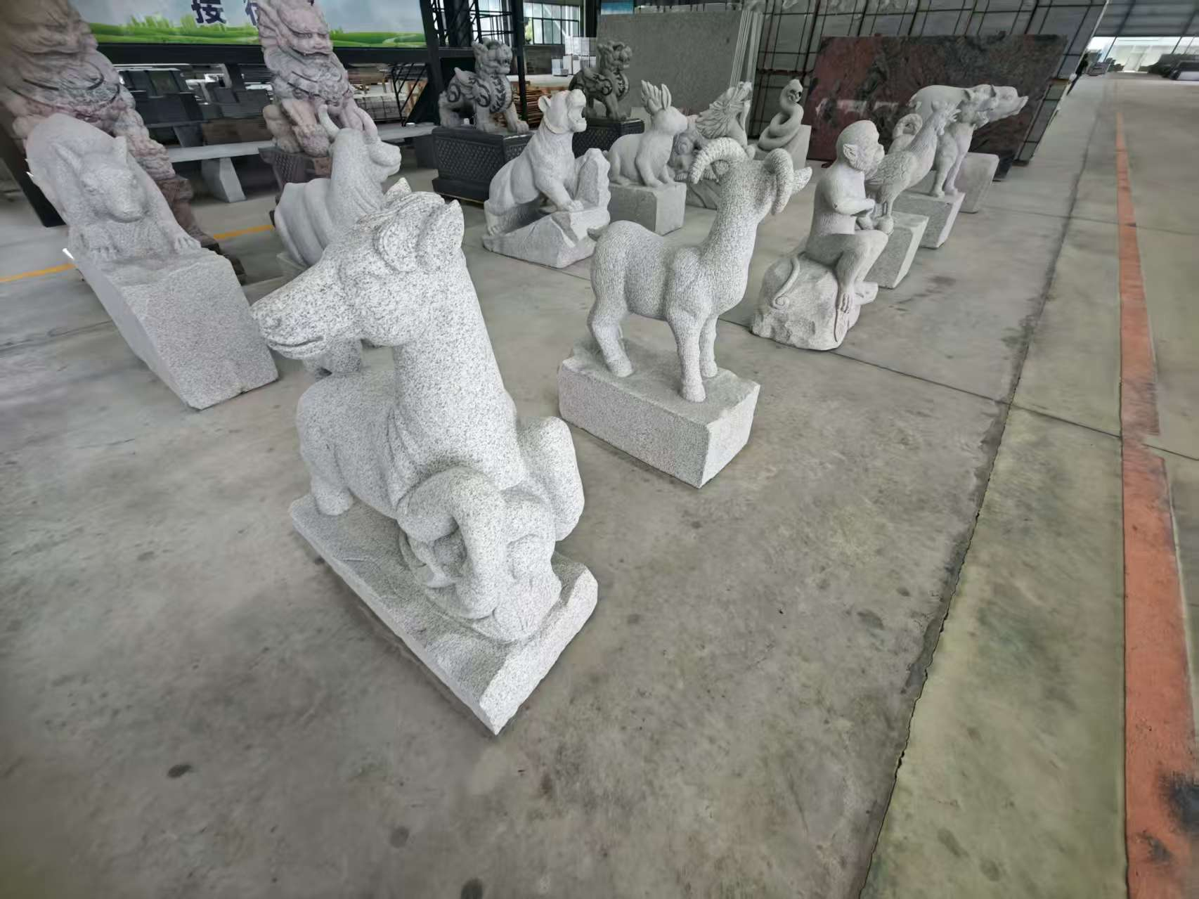 咸阳芝麻白雕刻 十二生肖 异形雕刻