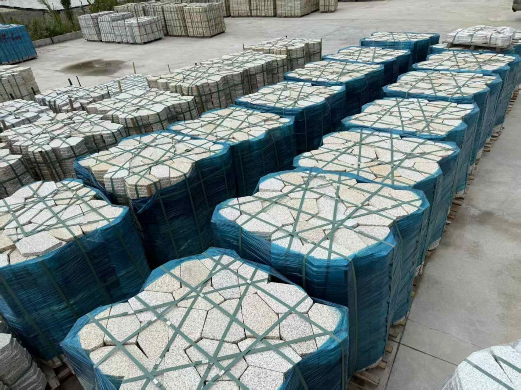 咸阳黄金麻冰裂纹 碎拼