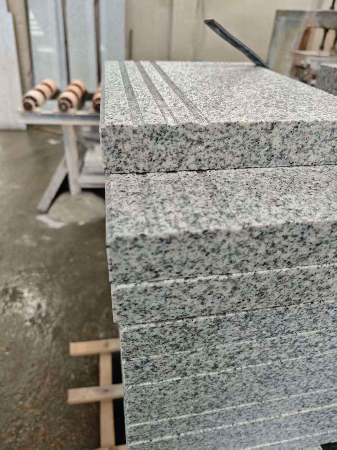 咸阳芝麻白楼梯踏步