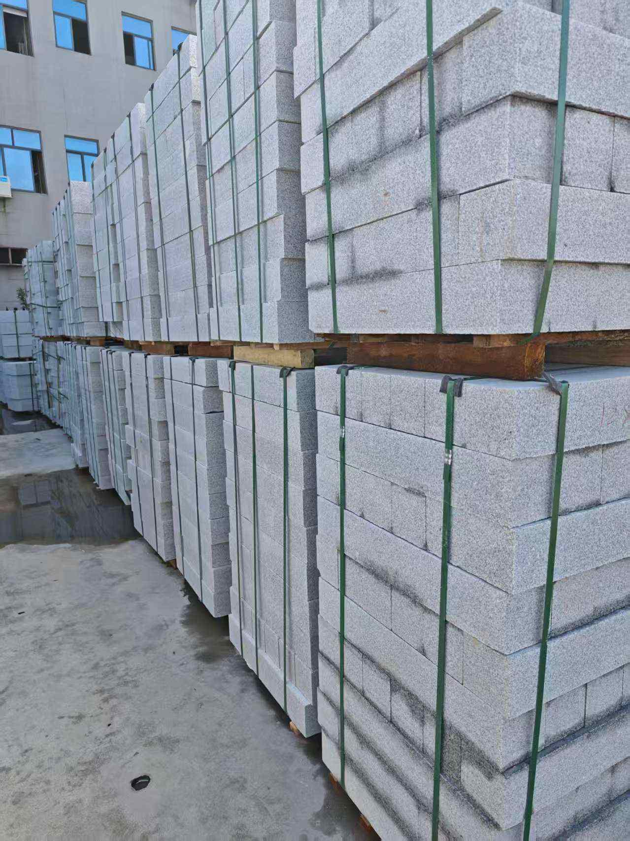 咸阳芝麻白路牙石，路侧石