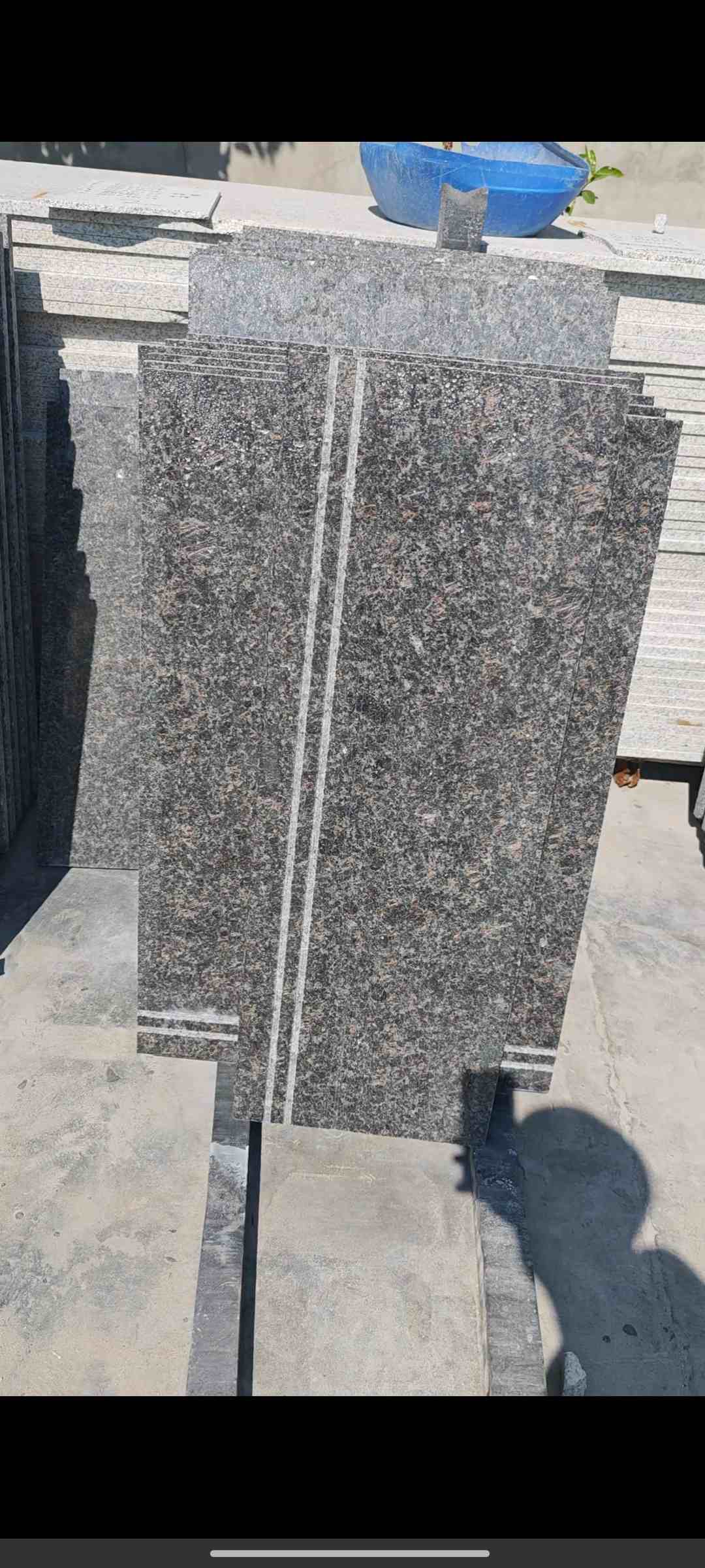 咸阳英国棕楼梯踏步